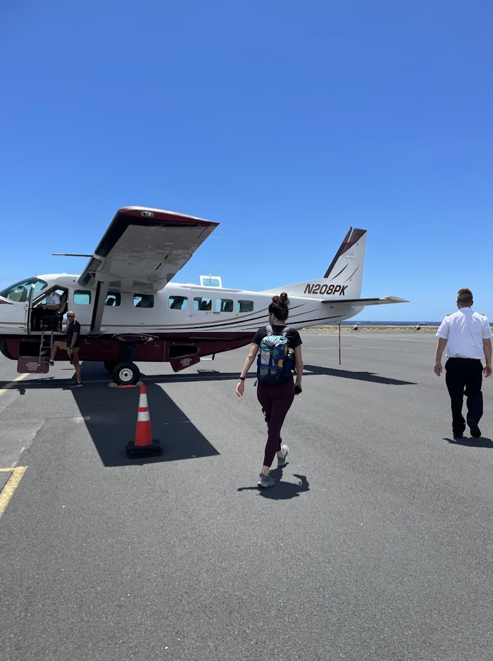 Mokulele Airways plane to Molokai