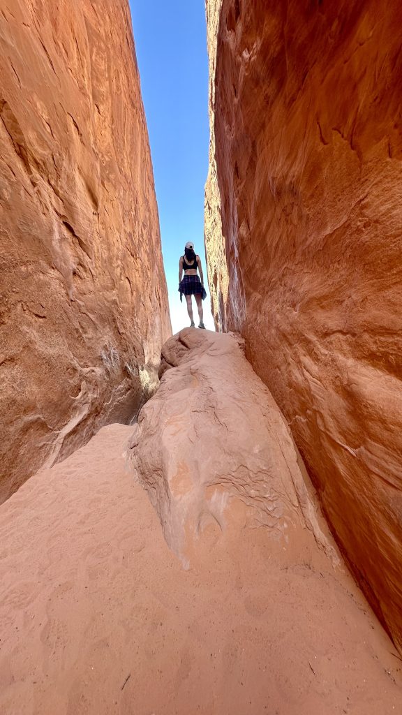 Sand Dune Arch